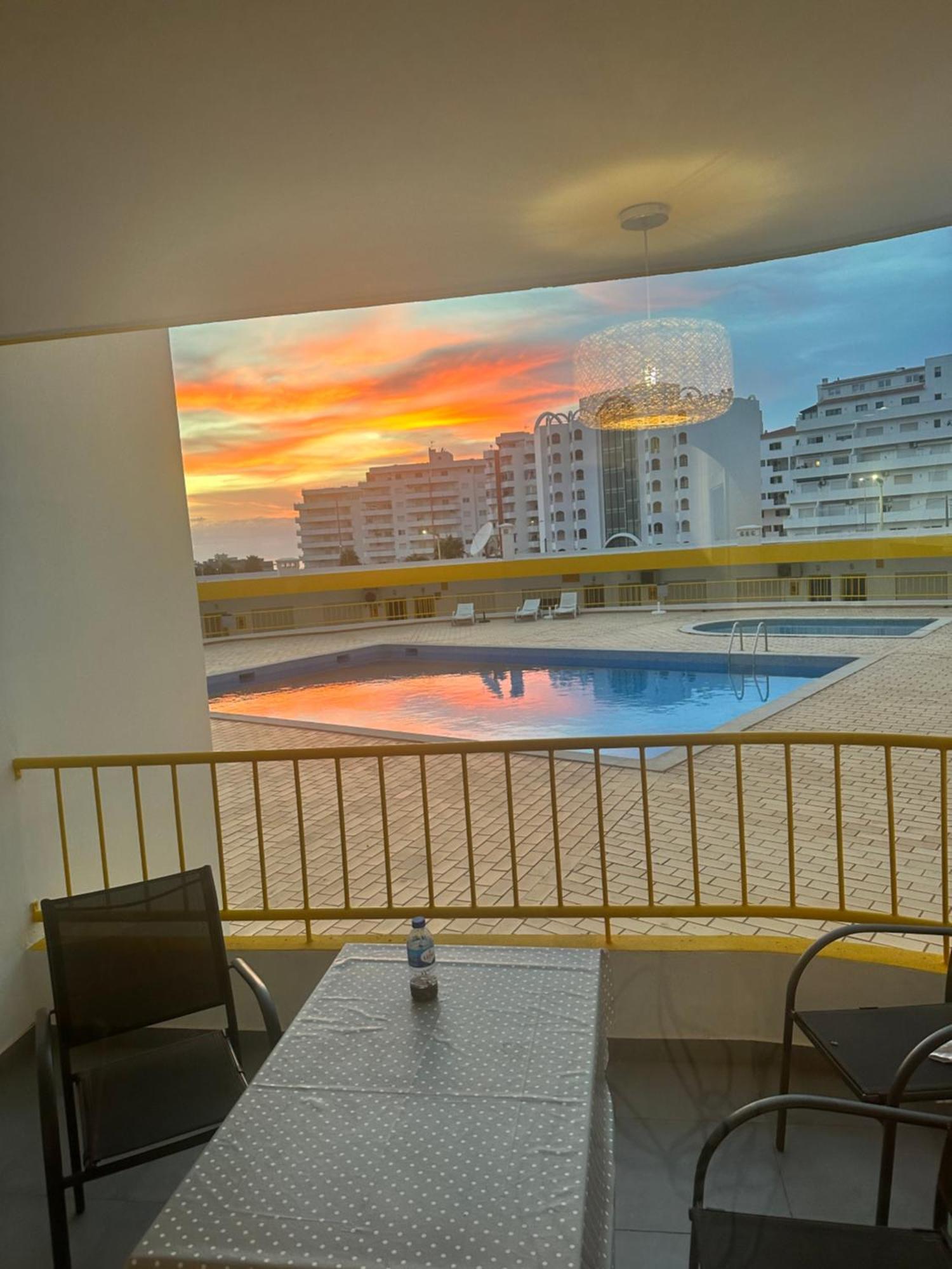 Sunset Presidente Algarve Apartment Portimão Exterior photo